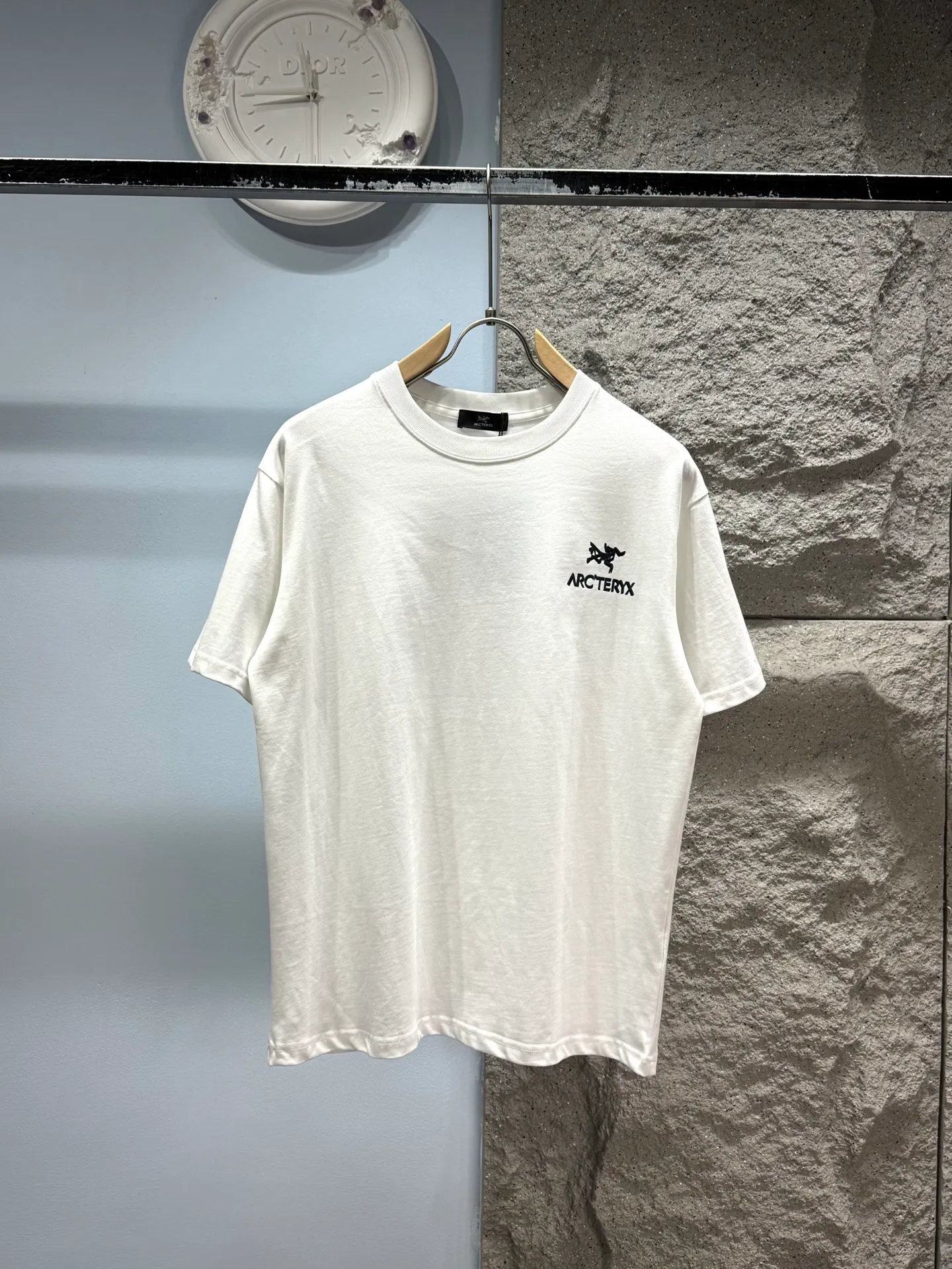 ARCTERYX* ‼️ T ® 🖤 g ， Breathable ! ， + ， ， ， ， ! ⚠️ ： ⚠️SG 26309 Same Style 𝐂𝐎𝐋𝐎𝐔𝐑：White Black 𝐒𝐈𝐙𝐄：S-XXL